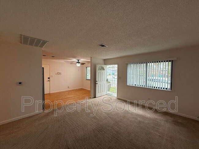 Building Photo - 6138 Greenfield Ln