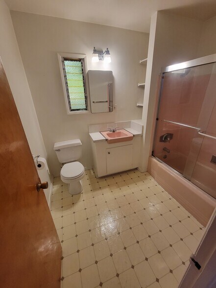 Bathroom - 2318 10th St