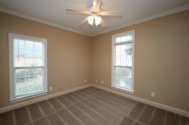 Building Photo - 4530 Kiowa Ln