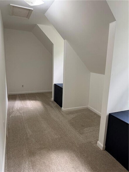 Building Photo - 3019 Chelsea Ln