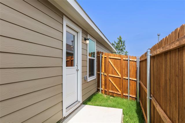 Building Photo - 7769 Ruellia Rd