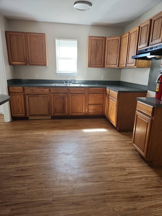 Building Photo - 5355 McClelland Dr