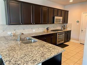 Building Photo - 432 Hunt Dr