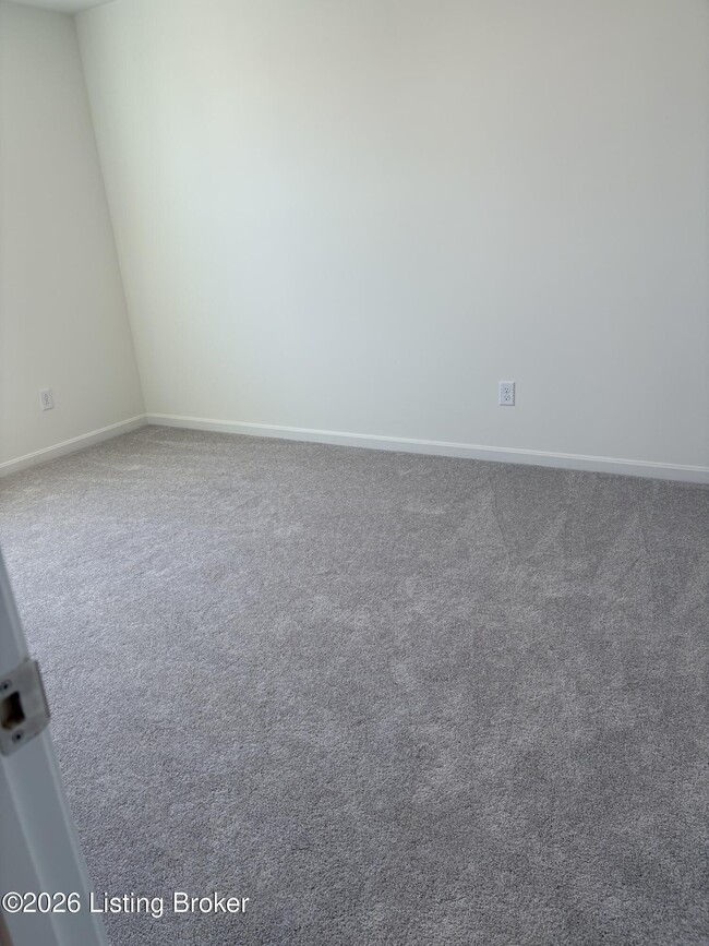 Building Photo - 6814 Oak Rock Dr