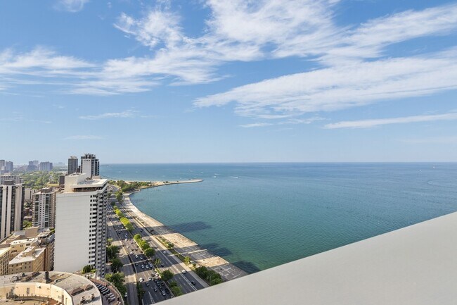 Building Photo - 1110 N Lake Shore Dr