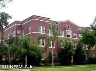 Building Photo - 1025 Goodwin St