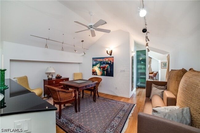 Building Photo - 883 Galleon Dr