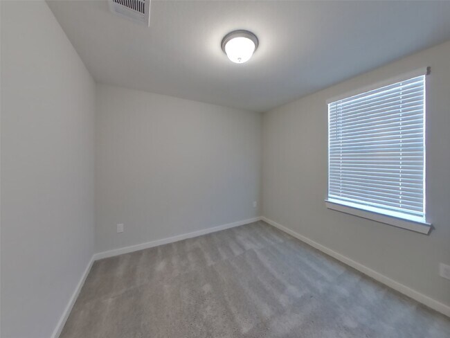 Building Photo - 22857 Terrazzo Dr