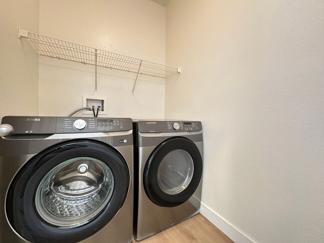 Building Photo - ASBURY PARK UNIT #1 IN SUMMERLIN