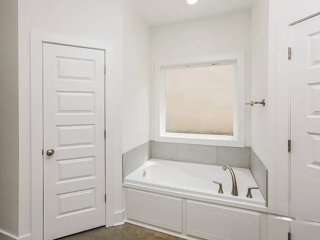 Building Photo - 1633 Shelby Mae Cir