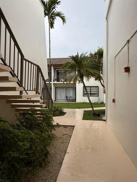 Building Photo - 8277 SW 128th St