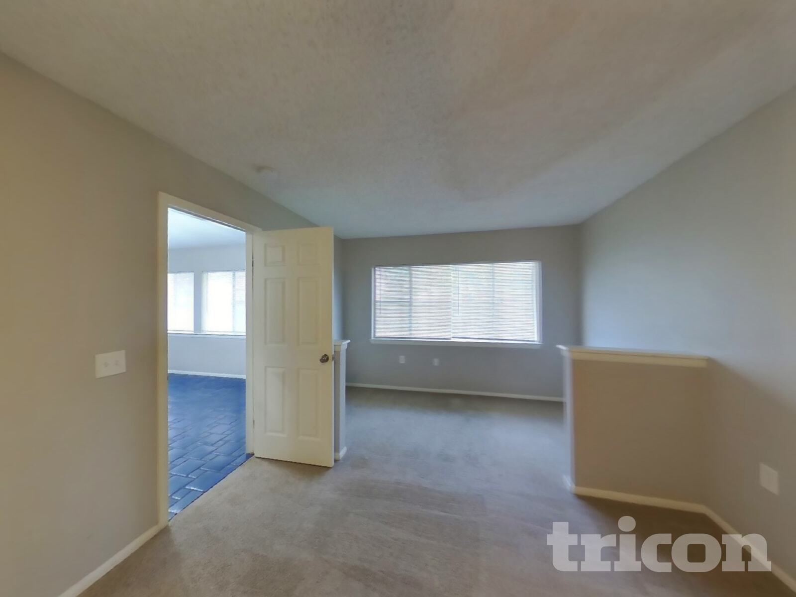 Building Photo - 9302 Points Edge