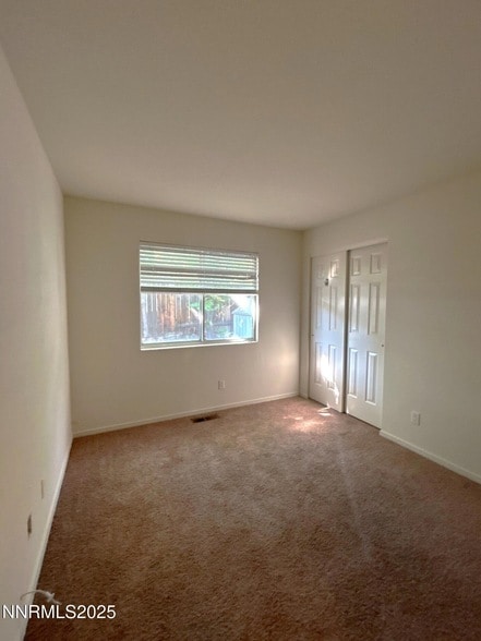 Building Photo - 4835 Canyon Run Dr