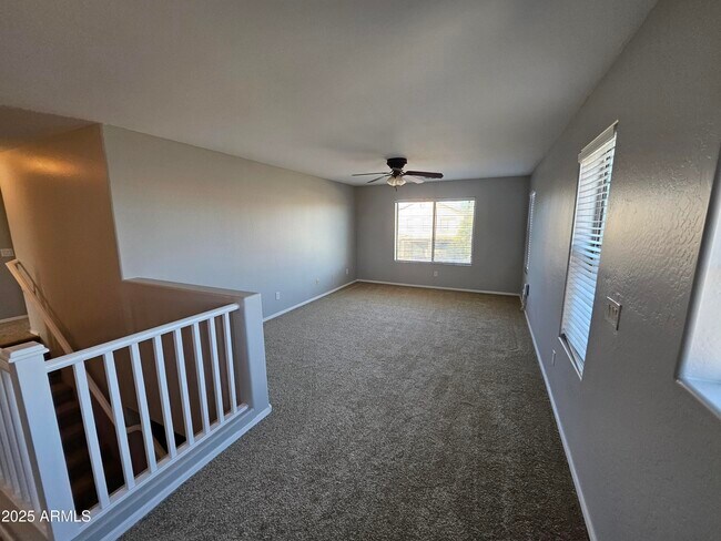 Building Photo - 1294 W Agrarian Hills Dr