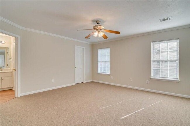 Building Photo - 7505 Senators Dr