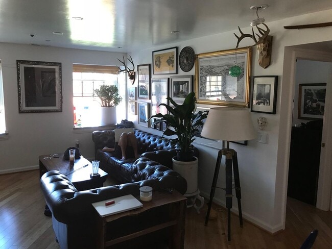 Building Photo - 1BR - $1750