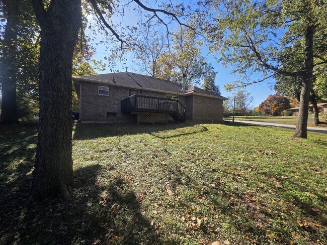 Building Photo - 4507 W Westwood Dr