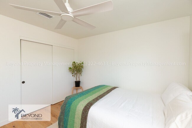 Building Photo - COASTAL CARSLBAD 2BR/2BA CONDO  –PET FRIEN...