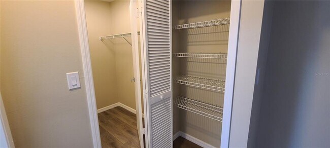 Building Photo - 644 Midiron Dr