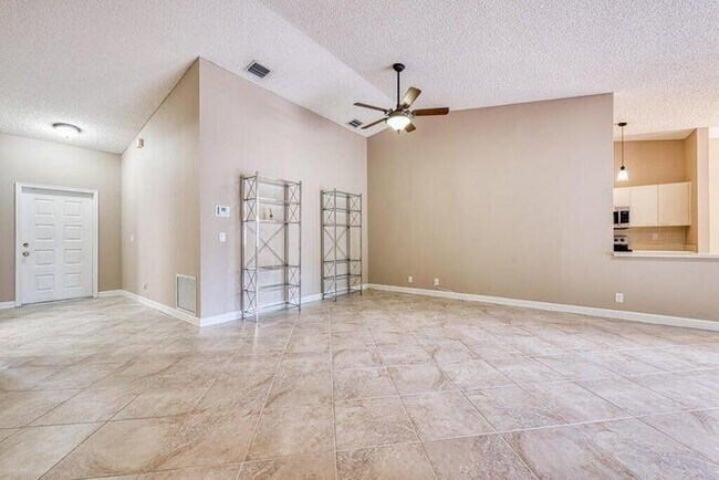 Building Photo - 5645 American Cir