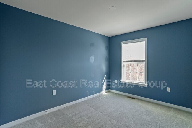Building Photo - 43 Savage Ct