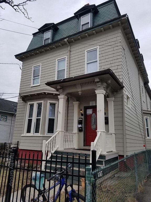 Building Photo - 46 Franklin St