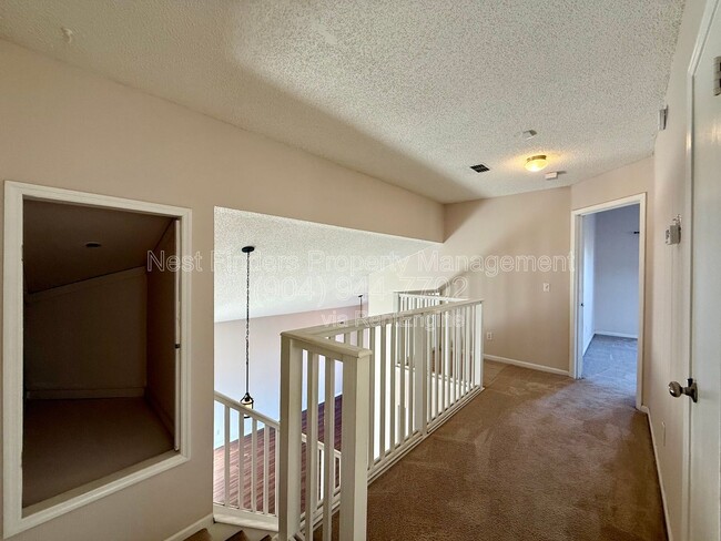 Building Photo - 3785 Union Pacific Dr E