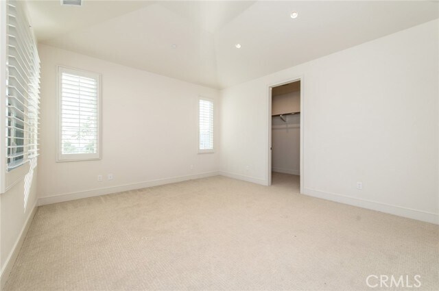 Building Photo - 111 Winnett