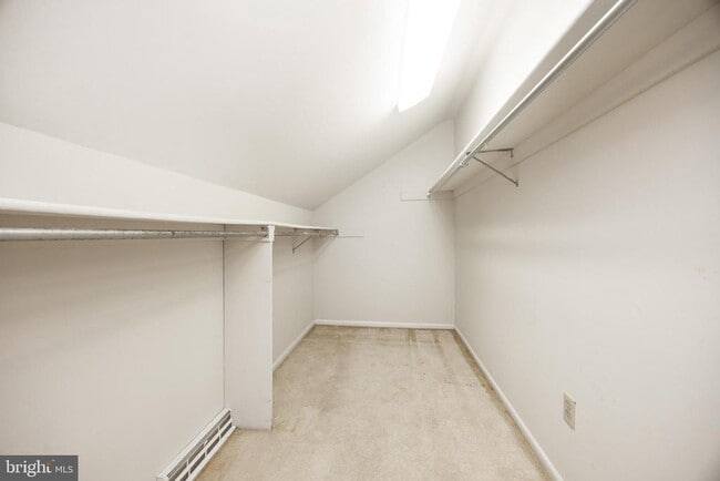 Building Photo - 1104 St Michaels Ct