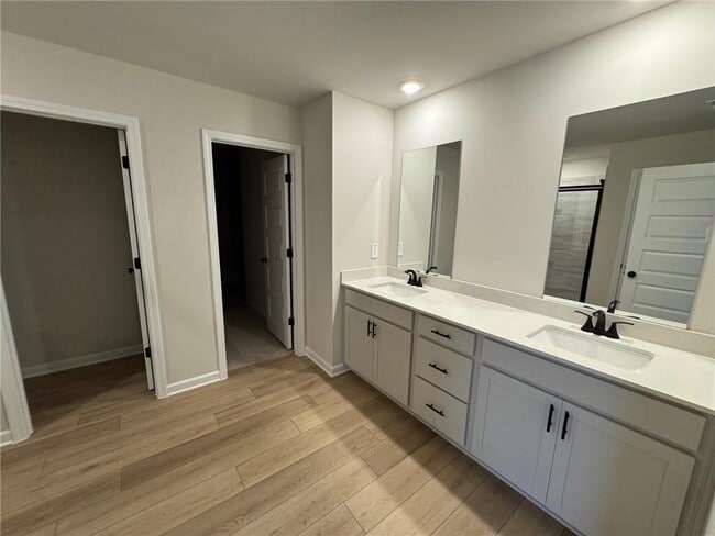 Building Photo - 2938 Sweet Red Cir