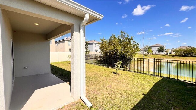 Building Photo - 227 Eagleview Loop