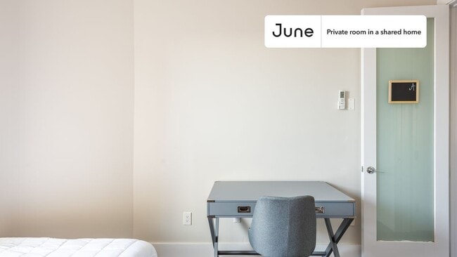 Building Photo - Room in Shared 4 bed/2 bath home in Bushwick