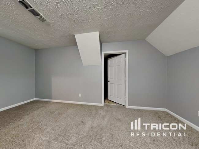 Building Photo - 3017 Ansley Manor Ct