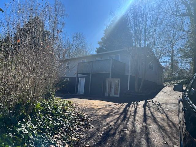 Building Photo - 3485 Continental Dr