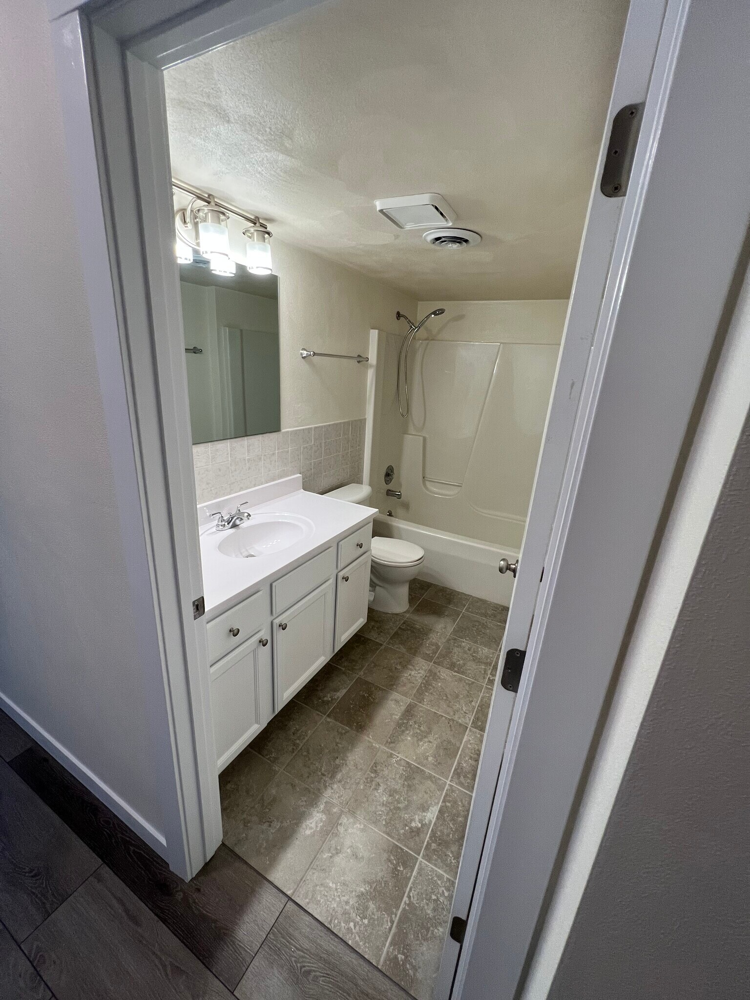 Building Photo - 2871 Cimarron Trl