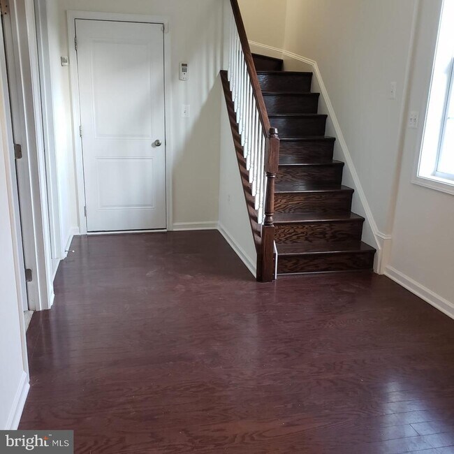 Building Photo - 23409 Berkeley Meadows Dr