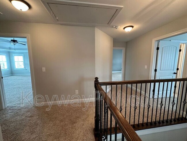 Building Photo - 1731 Edenburg Way