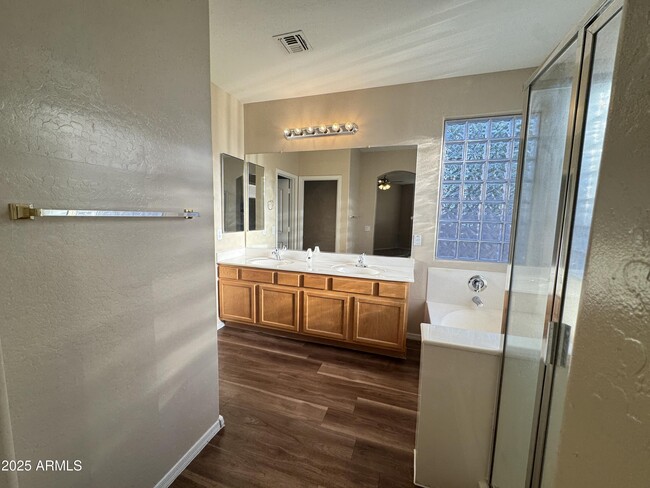 Building Photo - 4544 N 129th Ave