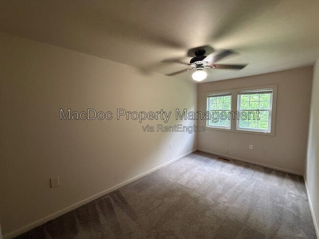 Building Photo - 14611 Earlham Ct