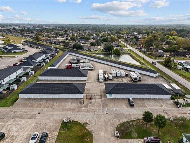 Building Photo - 5082 Akumal Calle