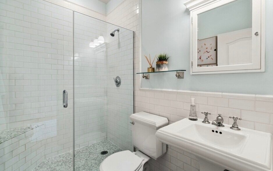 Building Photo - 82 Berkeley St