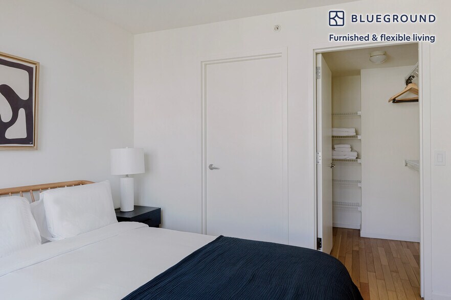 Building Photo - 4-75 48th Avenue-SI FL26-ID1612