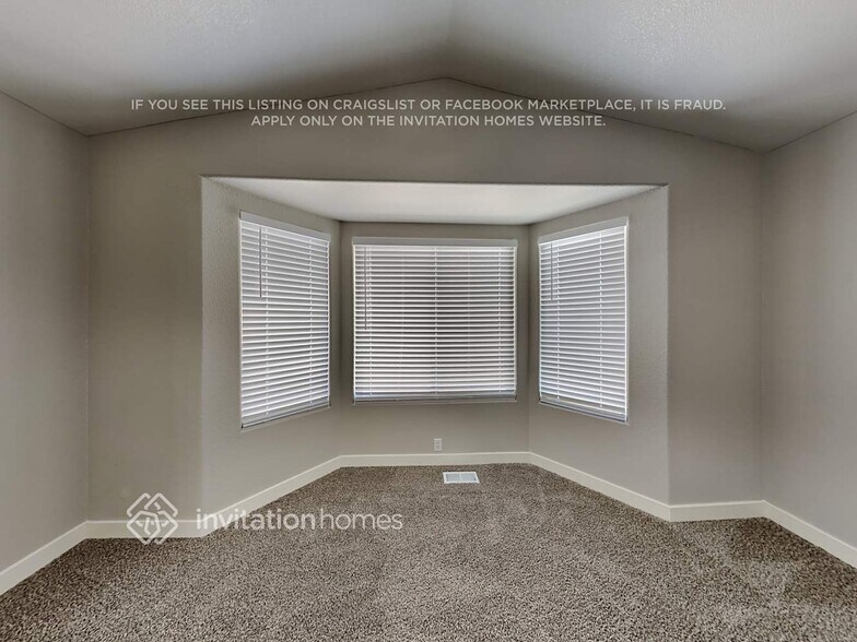 Building Photo - 7564 Dobbs Dr