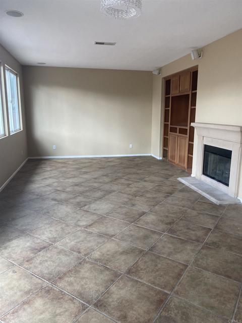 Building Photo - 1446 Yellowstone Ave