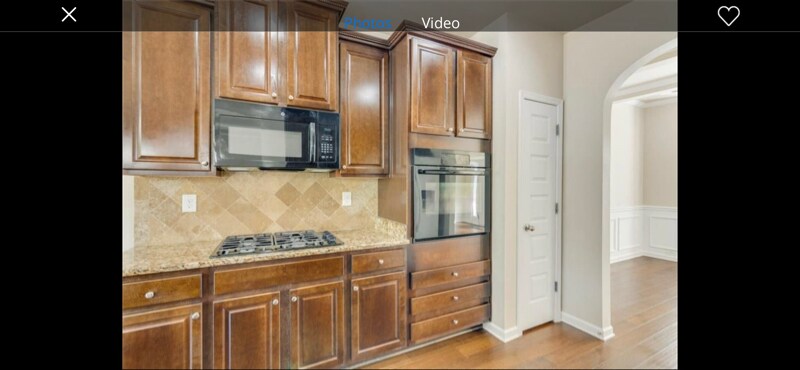 Building Photo - 1556 Rolling View Way SE