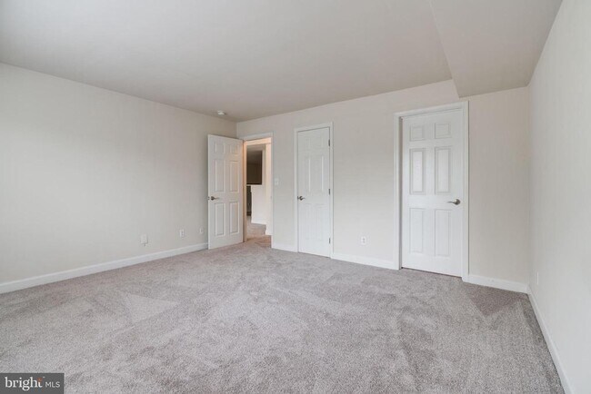 Building Photo - 1501 Van Dorn St