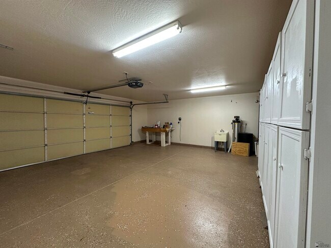 Building Photo - 4722 W 28th Pl