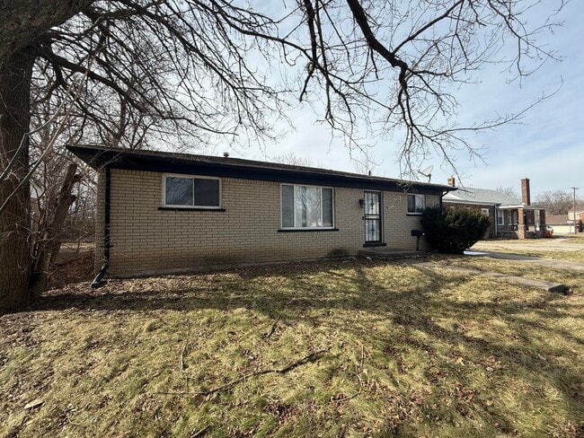 Building Photo - 4052 Burton St