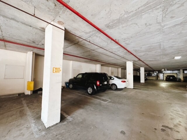 Building Photo - 350 NE 24th St