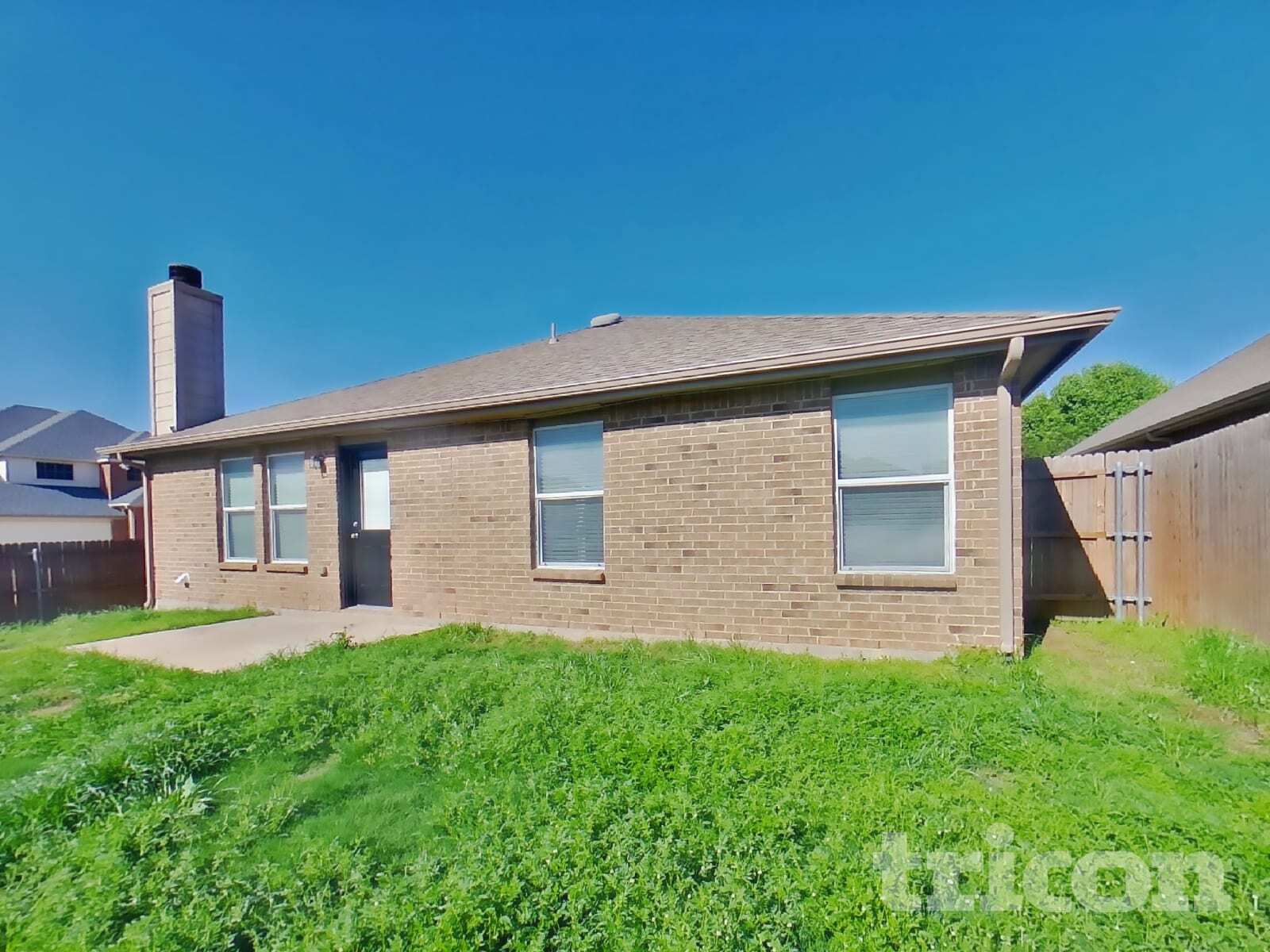 Building Photo - 9200 Tierra Verde Dr